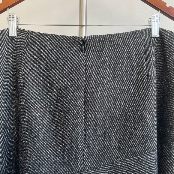 Anne Klein Black & White Tweed Asymmetrical Fringe Midi/Maxi Skirt Size 16 - Picture 7 of 12